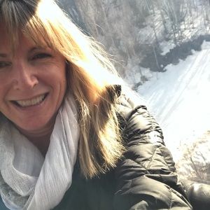 Meet your Posher, Stacy